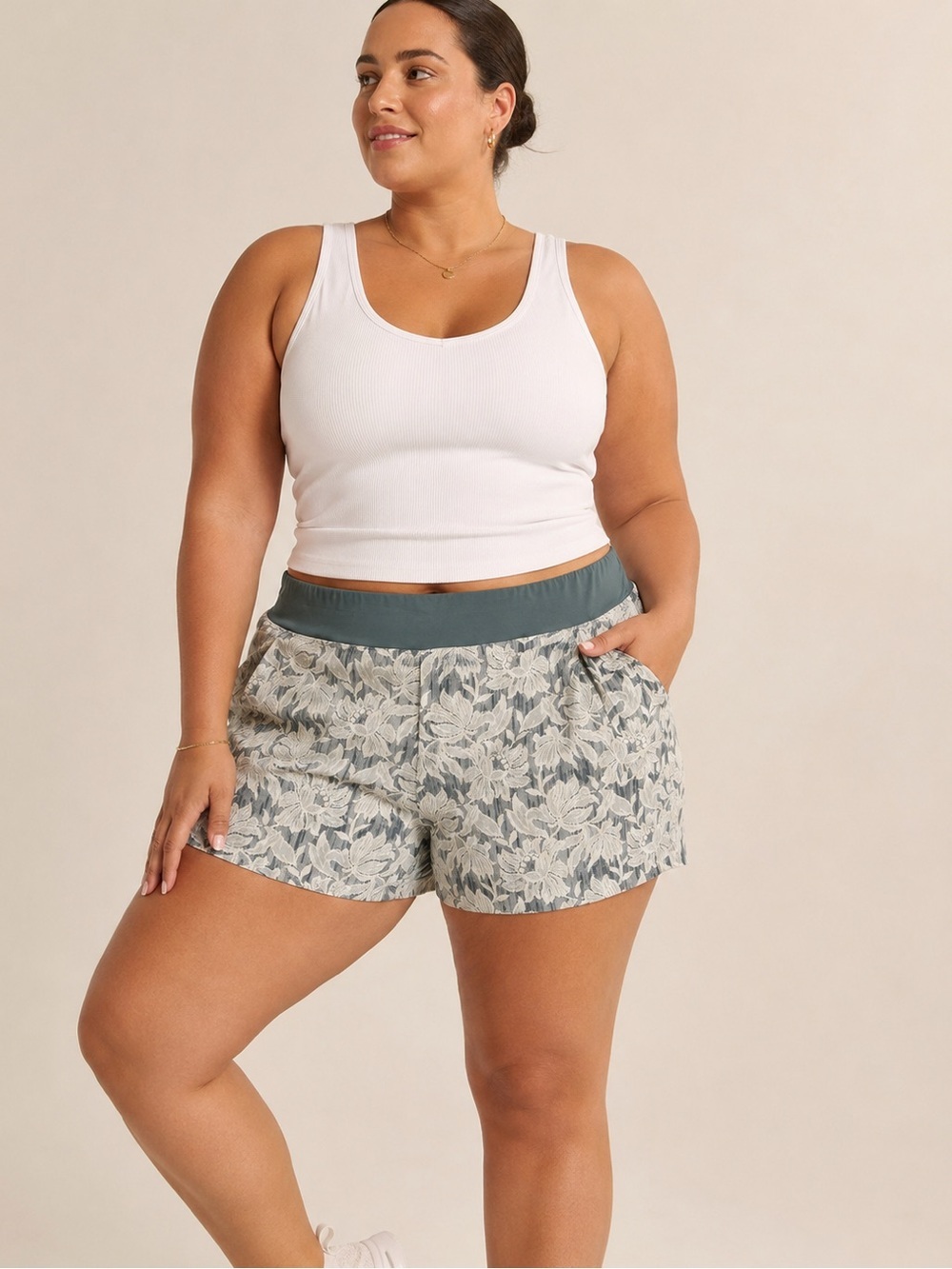 Athleta | Trekkie North Short Ethereal Bloom Magnolia Preppy Floral – Size 14
